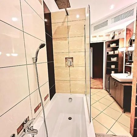 Pablo 75m2 W Centrum Tarnowskich Gor Apartment